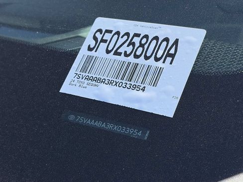 Used 2024 Toyota Sequoia Capstone AWD/4WD image 33