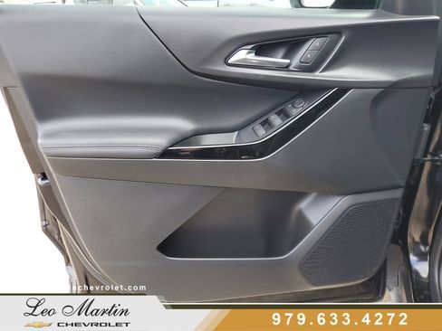 Used 2026 Chevrolet Equinox LT FWD image 15