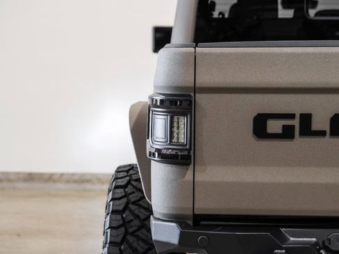 Used 2025 Jeep Gladiator Rubicon w/ Safety Group image 43