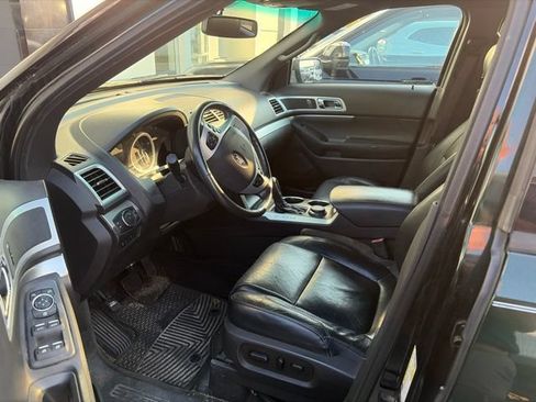 Used 2013 Ford Explorer XLT AWD/4WD image 5