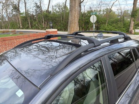 Used 2022 Subaru Crosstrek 2.5i Limited w/ Moonroof Package 1 image 11