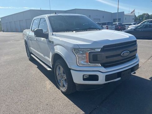 Used 2019 Ford F150 XLT w/ Equipment Group 302A Luxury AWD/4WD image 5