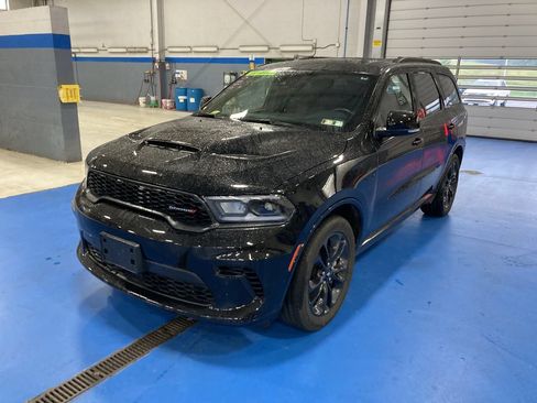 Used 2025 Dodge Durango R/T AWD/4WD image 3