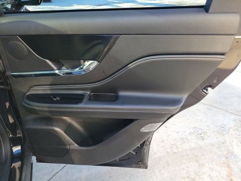 Certified 2023 Lincoln Corsair Reserve w/ Equipment Group 201A image 24