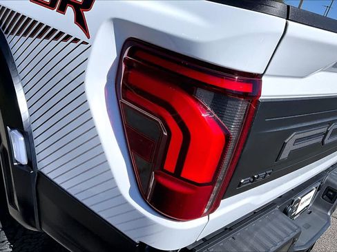 Used 2025 Ford F150 Raptor AWD/4WD image 48