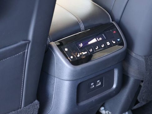 Certified 2025 INFINITI QX60 Luxe w/ Vision Package image 24