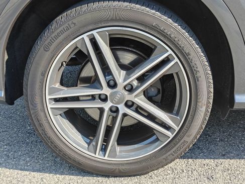 Used 2019 Audi SQ5 Prestige w/ Prestige Package AWD/4WD image 10