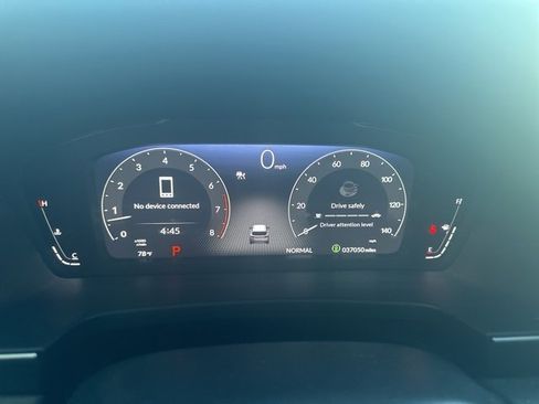 Used 2025 Honda Pilot Black Edition image 13