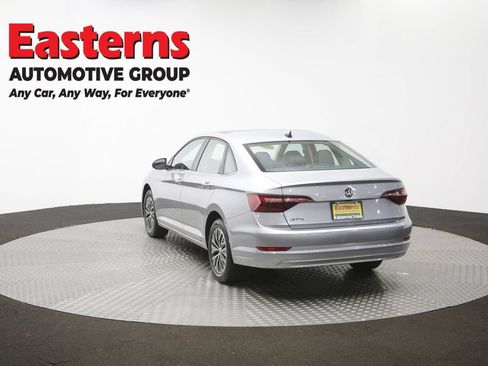 Used 2020 Volkswagen Jetta SE w/ SE Cold Weather Package FWD image 66