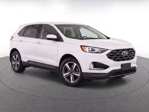 Used 2022 Ford Edge SEL w/ Convenience Package AWD/4WD image 2