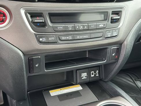 Used 2023 Honda Ridgeline RTL-E image 19