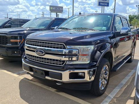 Used 2018 Ford F150 Lariat w/ Equipment Group 502A Luxury AWD/4WD image 3