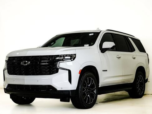 Used 2023 Chevrolet Tahoe RST AWD/4WD image 3