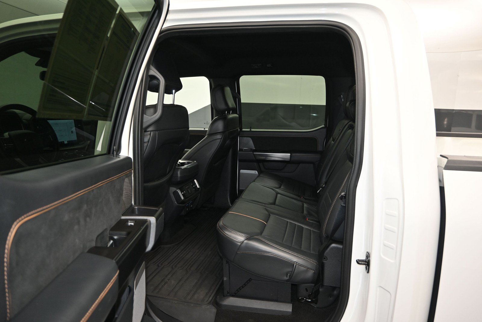 Used 2022 Ford F150 Platinum AWD/4WD image 20