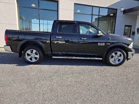 Used 2017 RAM 1500 Big Horn image 2
