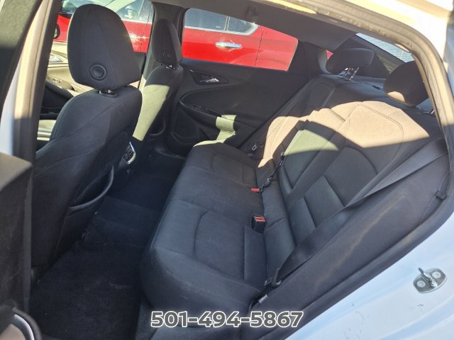 Used 2018 Chevrolet Malibu LT FWD image 10