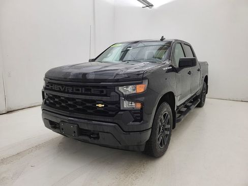 New 2025 Chevrolet Silverado 1500 Custom image 18