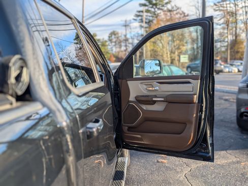 Used 2021 RAM 1500 Laramie image 49