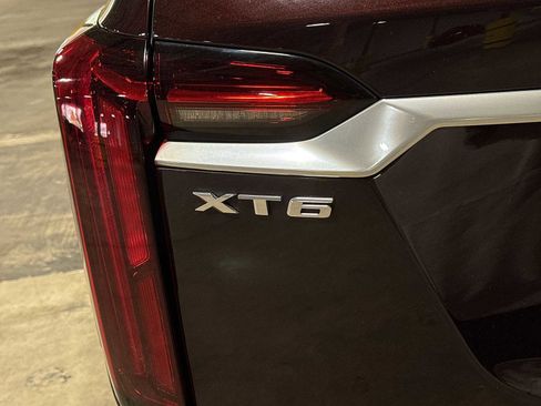 Used 2021 Cadillac XT6 Premium Luxury AWD/4WD image 27
