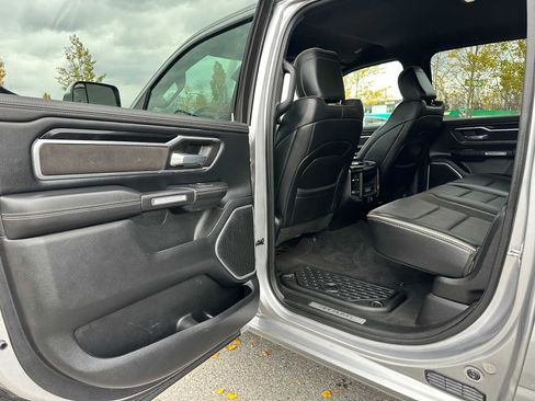 Used 2022 RAM 1500 Laramie w/ Sport Appearance Package image 15