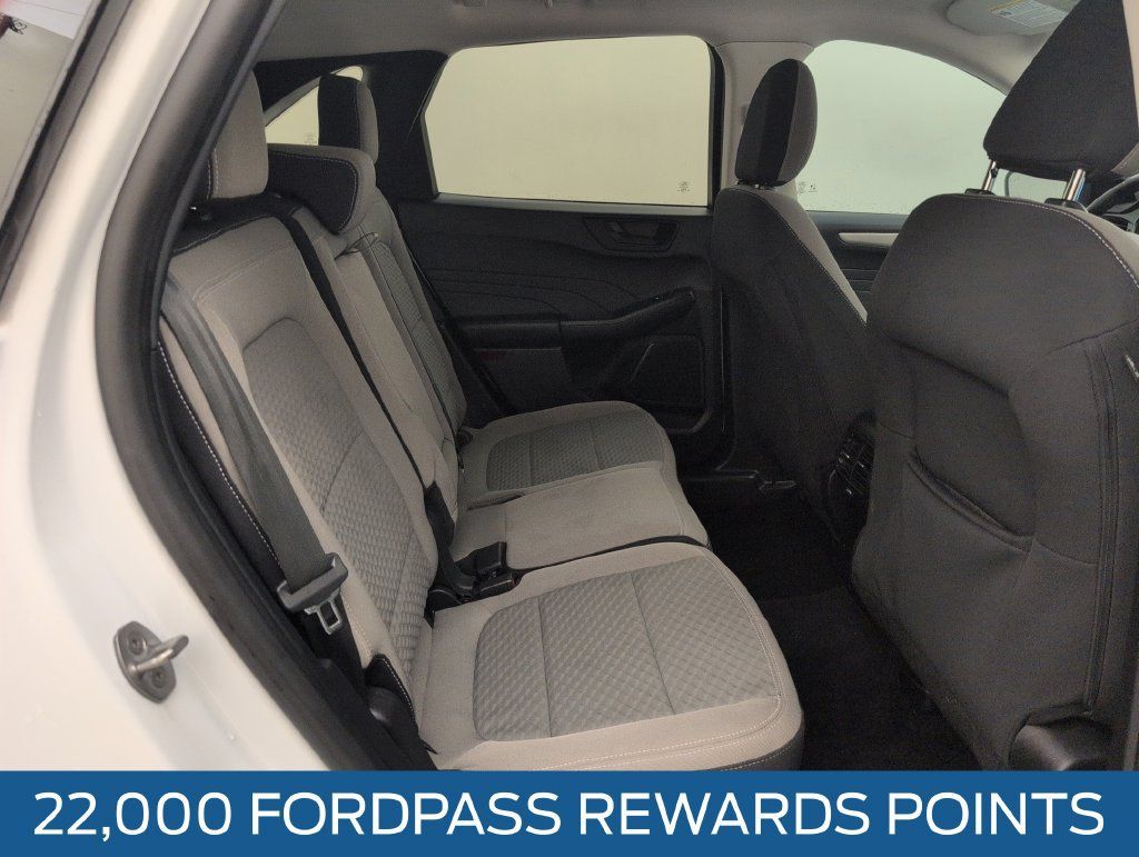 Used 2022 Ford Escape SE w/ Convenience Package FWD image 16
