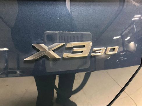 Certified 2025 BMW X3 xDrive30i image 9