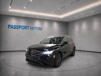 Used 2023 Volkswagen Tiguan SE w/ Panoramic Sunroof Package FWD video 1