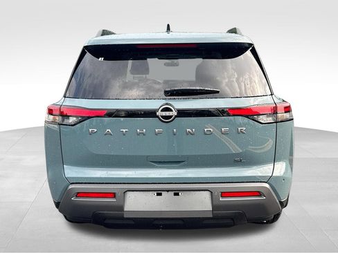 New 2026 Nissan Pathfinder SL FWD image 6