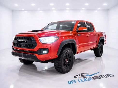 Used 2017 Toyota Tacoma TRD Pro AWD/4WD image 1
