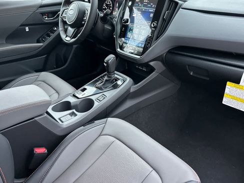 New 2026 Subaru Crosstrek 2.5i Limited w/ Crosstrek Mirror Package image 16