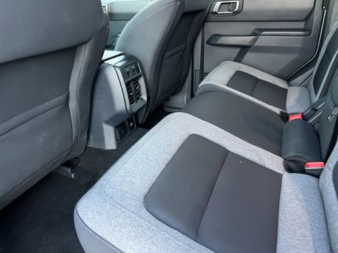 Used 2025 Ford Bronco Big Bend image 12