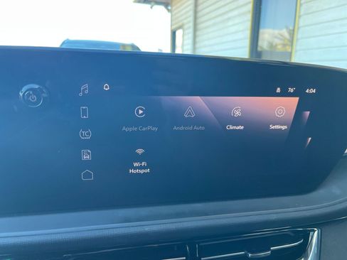 Used 2025 Buick Envista Sport Touring image 20