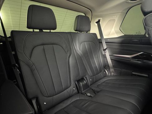 Used 2019 BMW X7 xDrive40i w/ Premium Package image 43