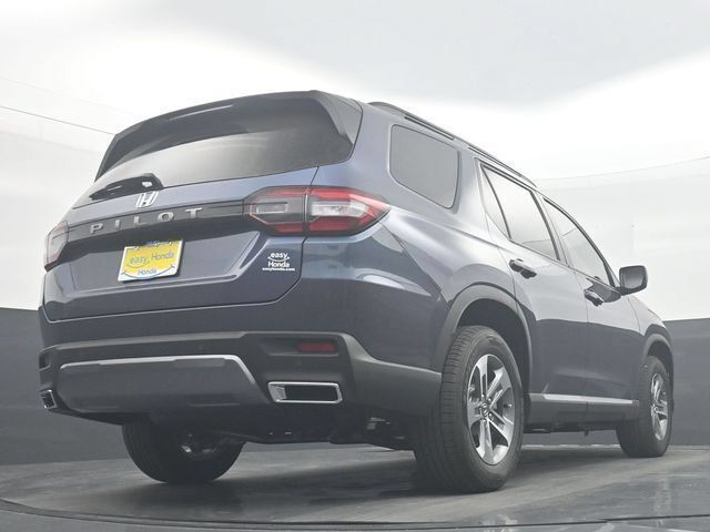 Used 2026 Honda Pilot EX-L image 32
