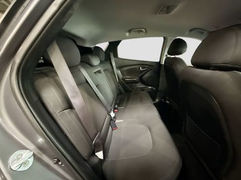 Used 2014 Hyundai Tucson GLS image 24