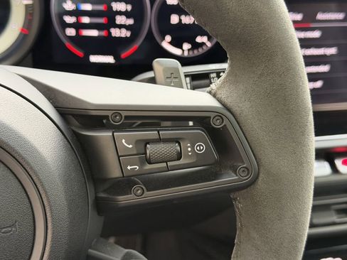 Used 2023 Porsche 911 Carrera T image 36