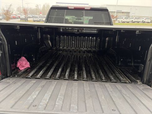 Used 2023 Chevrolet Silverado 1500 LT image 20