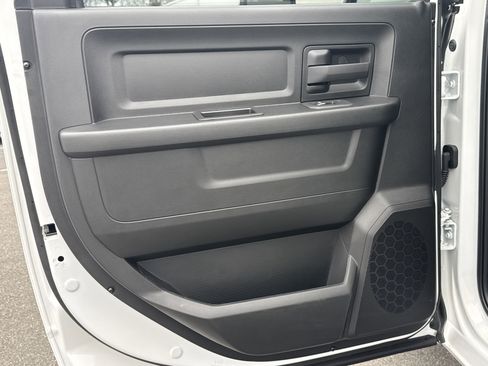 New 2026 RAM 5500 Tradesman w/ Chrome Appearance Group image 32