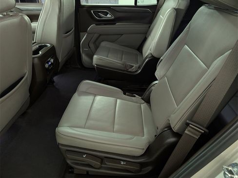 Used 2023 GMC Yukon SLT image 27