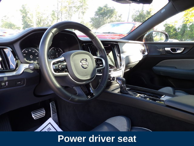 Used 2021 Volvo V60 T6 R-Design w/ Climate Package FWD image 11