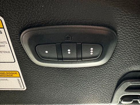 Used 2023 Jeep Gladiator Willys image 20