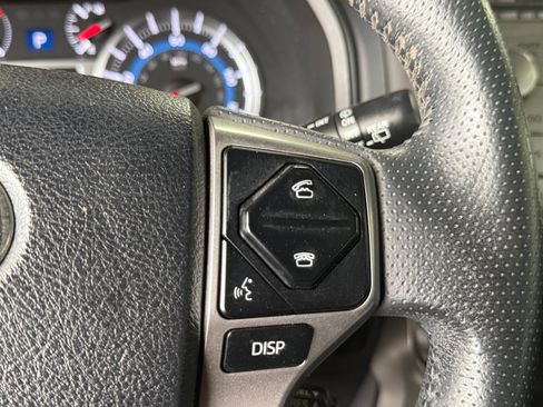 Used 2016 Toyota 4Runner SR5 Premium AWD/4WD image 18