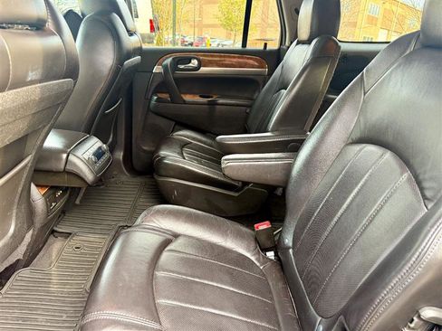 Used 2012 Buick Enclave Premium image 25