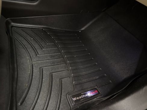 Used 2018 Cadillac XT5 AWD image 46