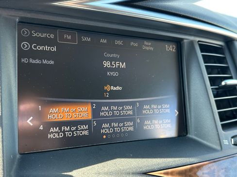 Used 2018 Nissan Armada Platinum w/ Captain Seat Package image 23