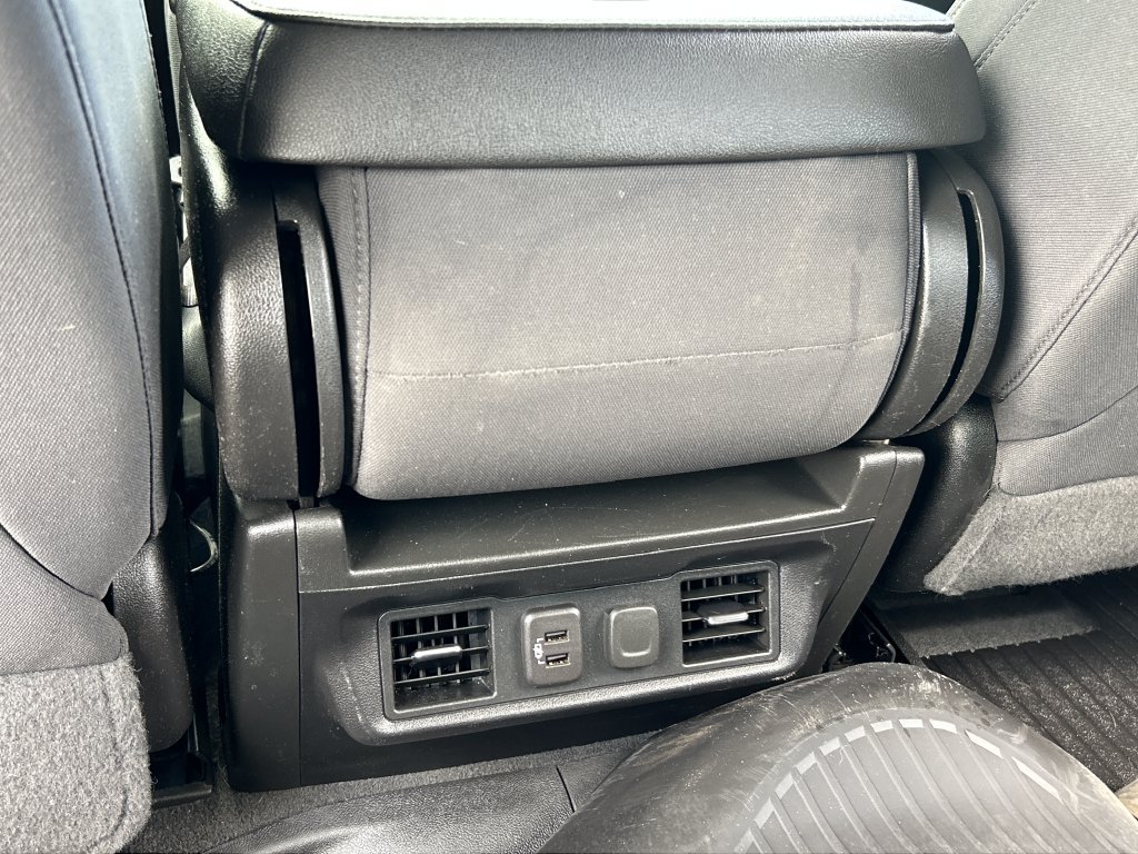 Used 2022 Chevrolet Silverado 2500 LT w/ Convenience Package AWD/4WD image 19