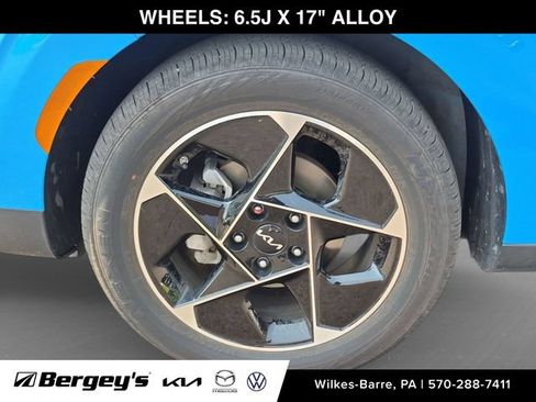 Used 2024 Kia Soul EX FWD image 12