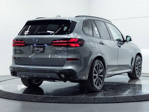 New 2026 BMW X5 xDrive50e image 16
