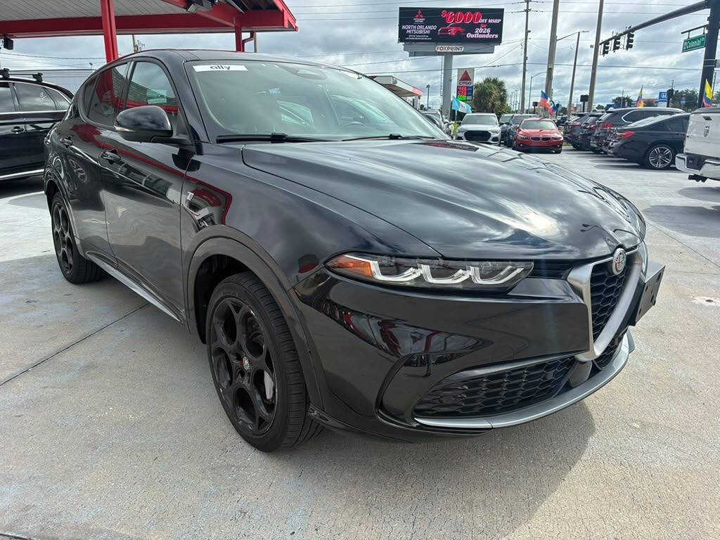 Used 2024 Alfa Romeo Tonale Ti AWD/4WD image 9