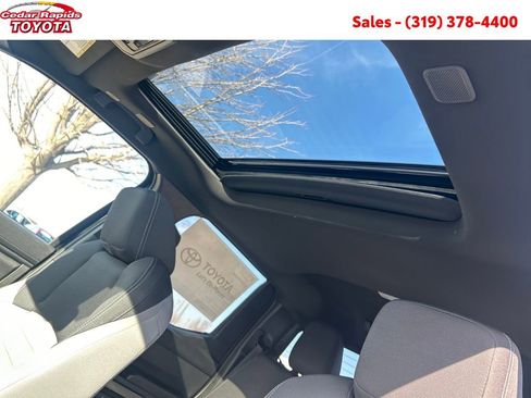 New 2026 Toyota Tacoma TRD Sport w/ TRD Sport Upgrade Package image 21